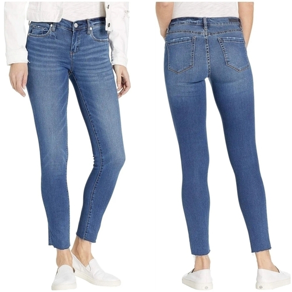 Blank NYC The Reade Crop Denim Skinny in News Worthy - Picture 1 of 9